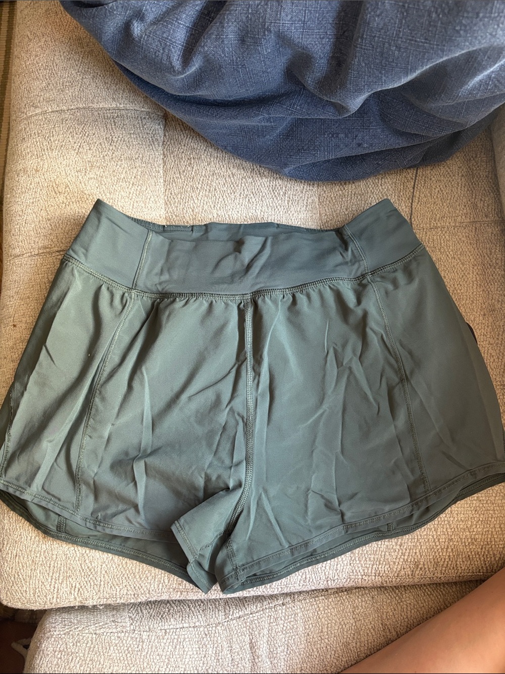 lululemon athletica Olive Green Lean In Shorts